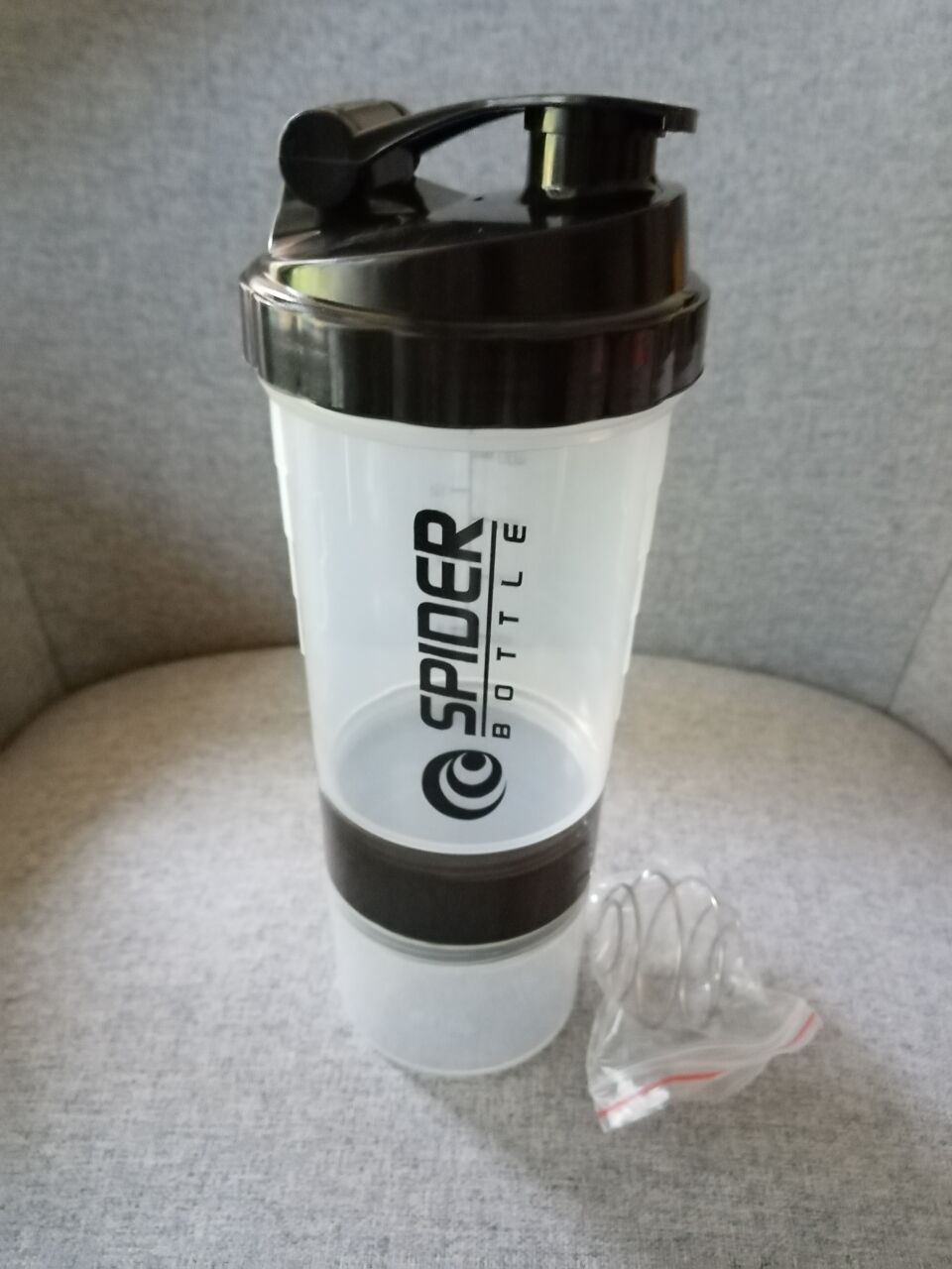 Tre lags shaker